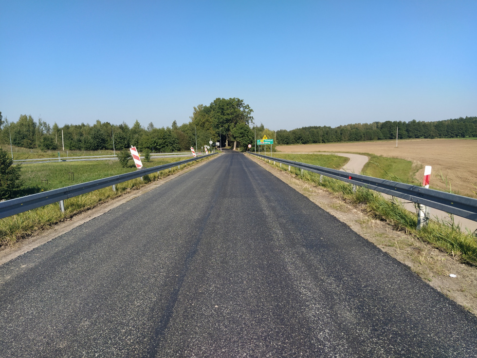 Wykonano nakładkę od zjazdu z węzła Błudowo w kierunku m. Włóczyska.