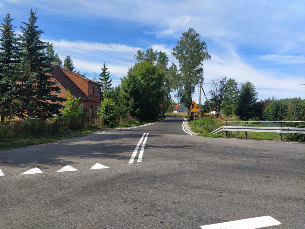 Zakończył się remont drogi powiatowej Młynarska Wola - Janiki Pasłęckie.